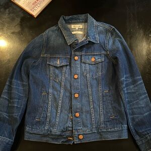 Madewell Classic denim jacket Medium size, runs small